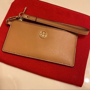 Tory Burch zip card case keychain/wallet/wristlet